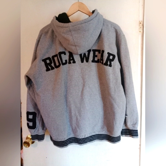 Rocawear Other - ROCAWEAR‎ 99 GRAY Hoodie Sz. Medium